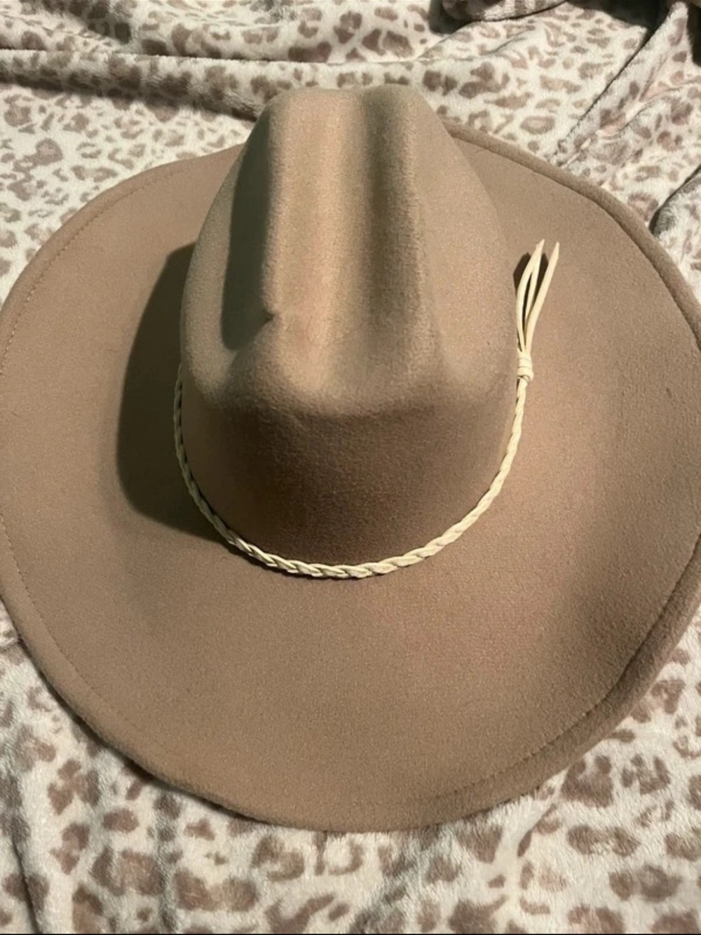 Frye Wide-Brim Felt Fedora in Tan with Braided Cream Band